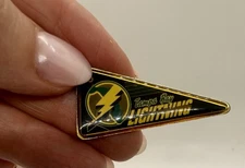 Tampa Bay Lightning Pennant Pin Hat Lapel NHL Hockey Bolt Vintage WinCraft