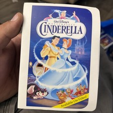 McDonald's Disney Masterpiece Collection Cinderella 1995 Happy Meal VHS Toy