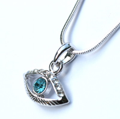 Elegant Eye Necklace Silver Tone Crystals Evil Spirits Protection Amulet Charm