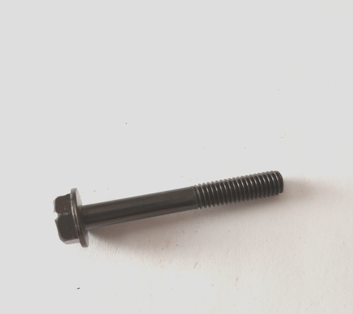 Kawasaki EX500, KZ1100, ZX750, ZX1100 Bolt 6X45 NOS 92002-1069 (L