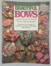 Beautiful Bows Plaid Pattern Leaflet 8721