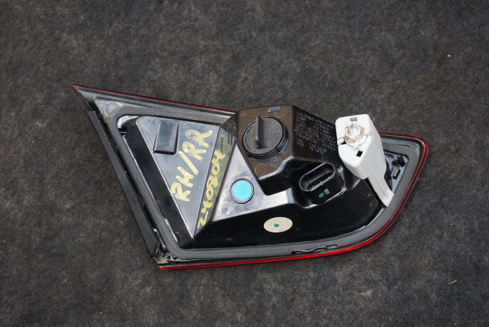 Rear Right Passenger Inner Tail Light Lamp 670004663 Maserati Ghibli M157 14-17+