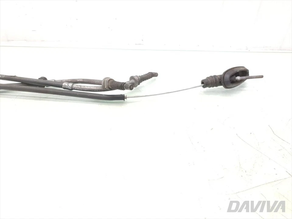 2018 Mini Mini One Petrol 75kW (102HP) (13-19) Handbrake Cable 6852186 - Image 4 of 4