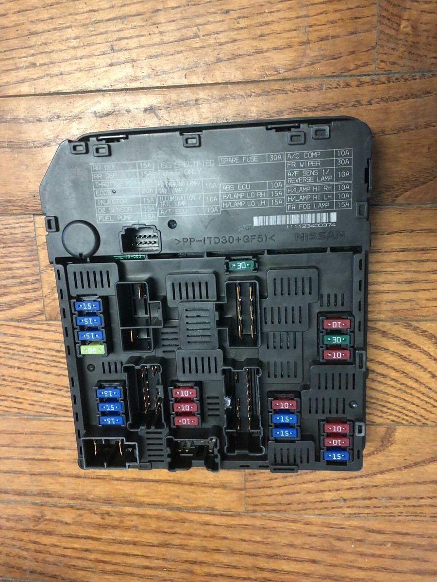 2010-2014 NISSAN ROGUE OEM IPDM Controller Engine Fuse Relay Box 284B6-JG03A