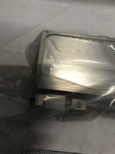 Novellus Gasonics BA95-121-01 Chamber Door For Plasma Asher Equip AWM-C-5–7-004 - Picture 2 of 8
