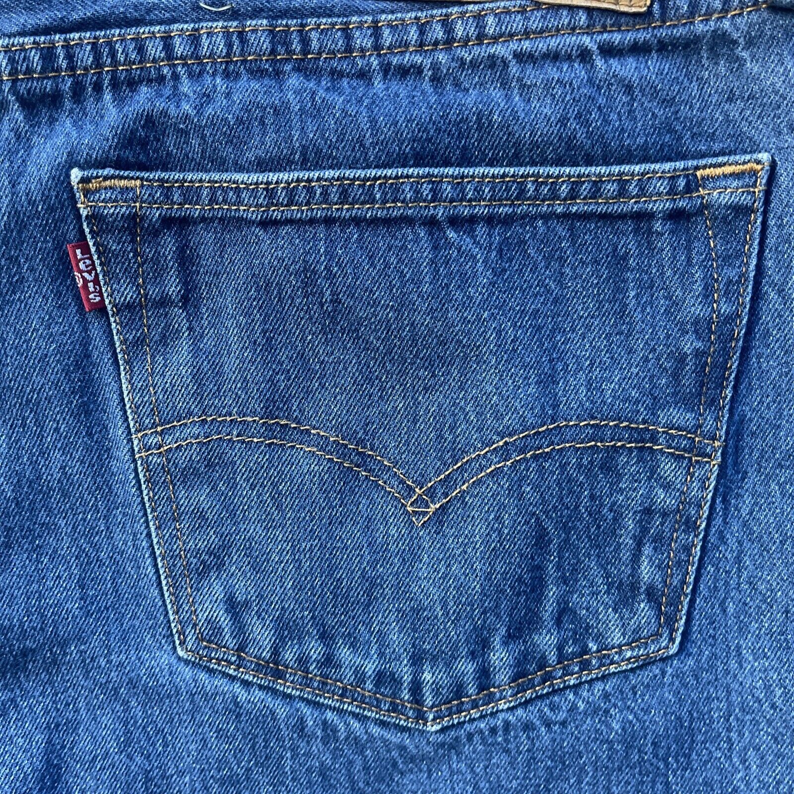 Levi's 501 Blue Jeans Men's label Size 40x30 Actu… - image 4