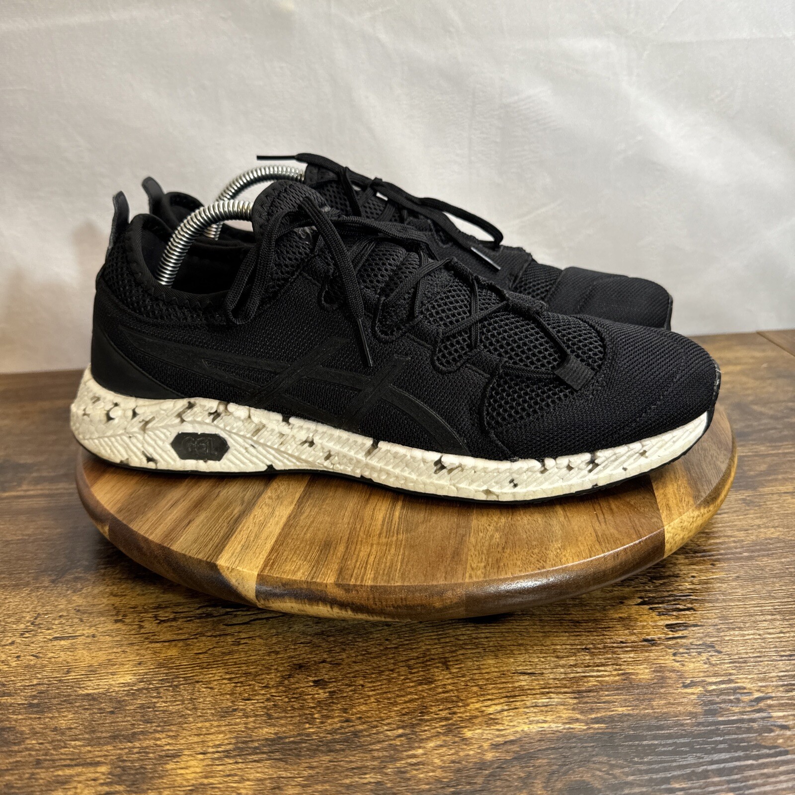 Asics HyperGEL Black Men's Sz Exotic Running Shoes Sneakers