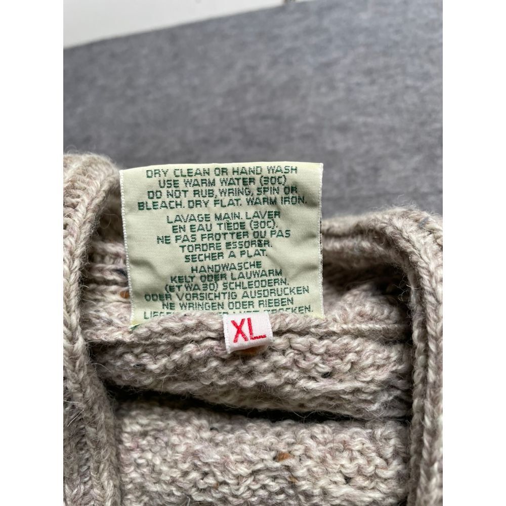 Carraig Donn Irish Aran Cable Knit Wool Cardigan Sweater Carraig Donn Irish Aran Cable Knit Wool Cardigan Sweater