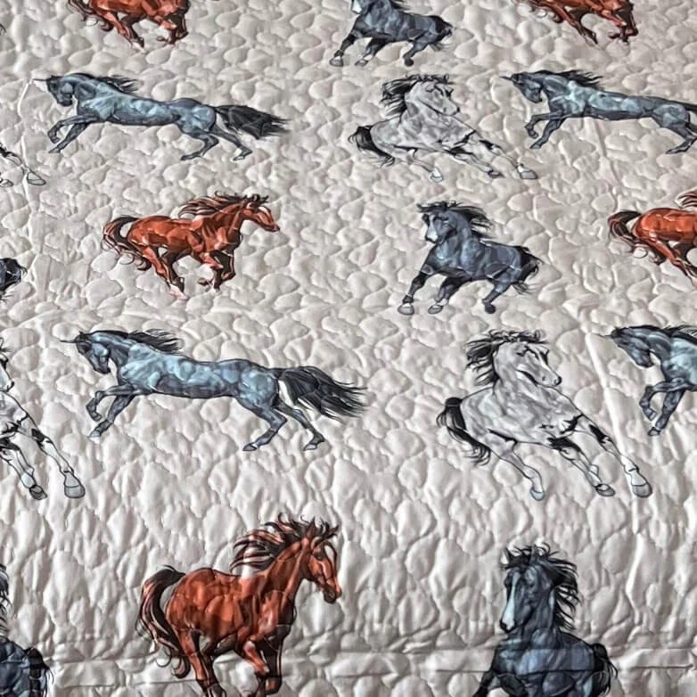 Wild Mustang Throw Quilt Blanket Polyester Multi Color Horses 60 x 50 Inch - Image 2 of 4