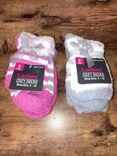 ladies 2 pack of cozy winter socks shoe size 4-10 lot of 2 4 Pair NWT