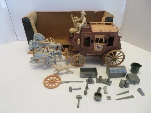 Vintage 1955 Roy Rogers Fix It Stagecoach by Ideal w/ Original Box