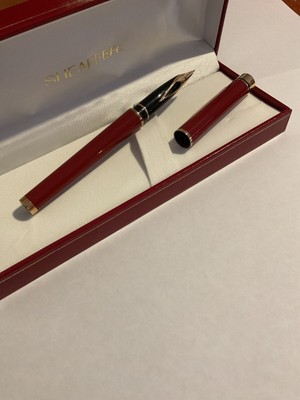 SHEAFFER TARGA FOUNTAIN PEN RED 14k GOLD NIB