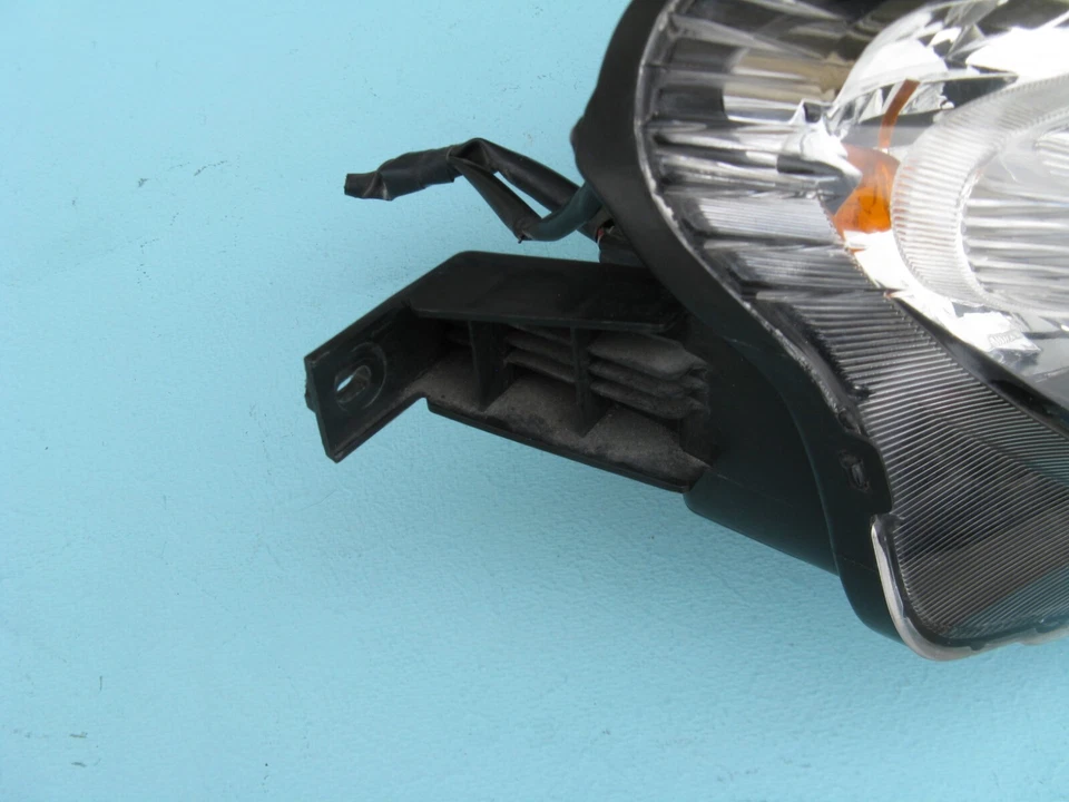 06 07 08 MAZDA MIATA MX-5 MX5 PASAJERO DERECHO OCULTO XENÓN FARO LUZ LÁMPARA DERECHA Foto 2 de 4