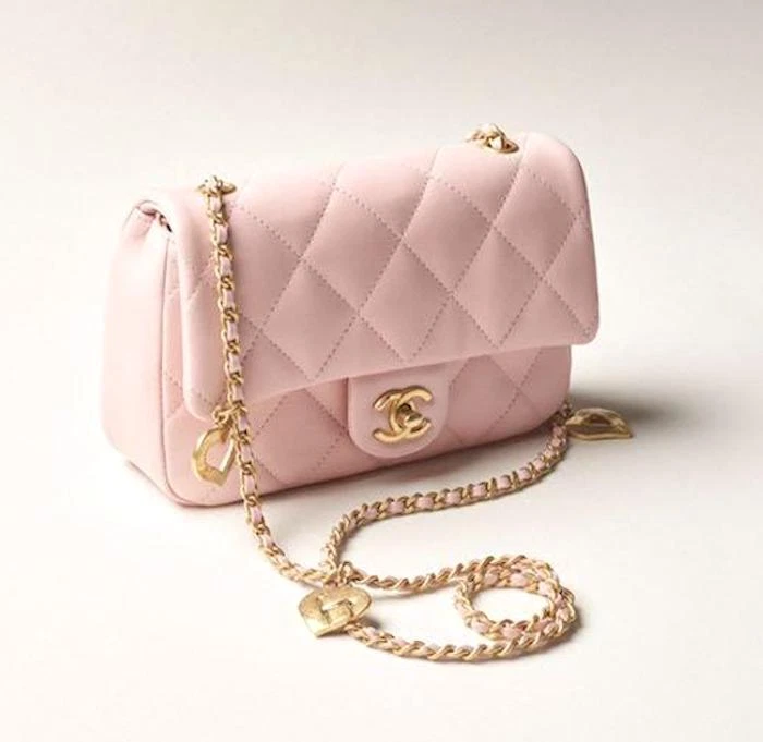 interpersonel Donau regional CHANEL Mini Flap Crossbody Bag Pink Heart Chain Shoulder Purse Woman Auth  New | eBay