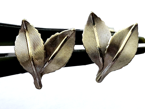 14K White Solid Gold Ladies Or Child Double Leaf Post Pierced Stud Earrings - Picture 2 of 15