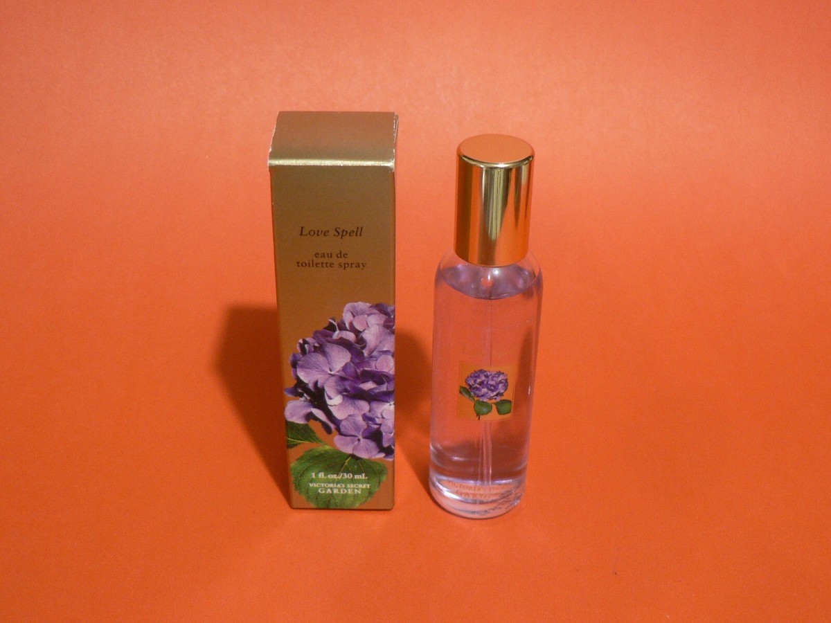 VICTORIA'S SECRET GARDEN COLLECTION LOVE SPELL 1.0oz 30ml