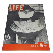 LIFE MAGAZINE Aug 2 1937 Sister Making Salad Catholic Nun Pall Mall Complete Ads