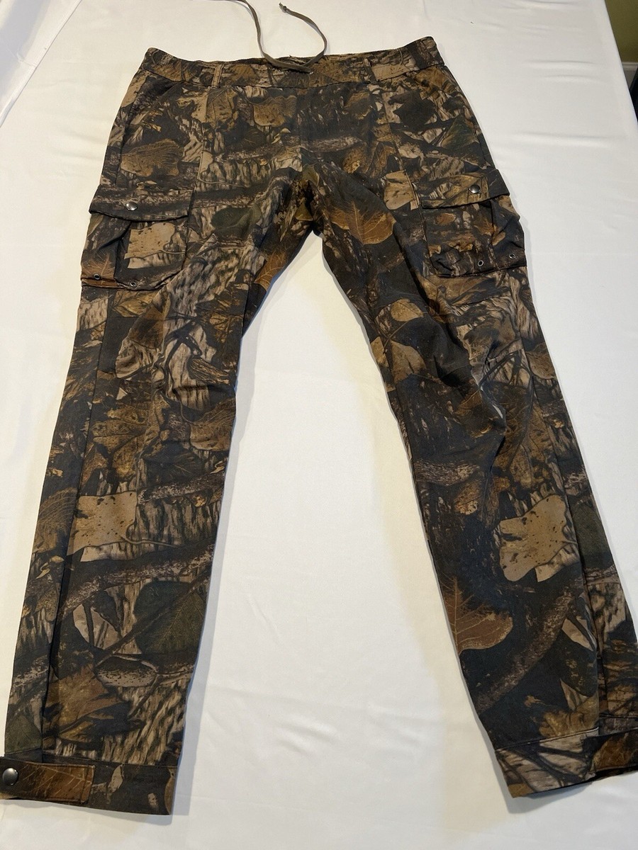 パンツ John Elliott Panorama Cargo Tree Camo JOHN ELLIOTT Panorama Cargo Pant in Tree Camo Brown | FWRD