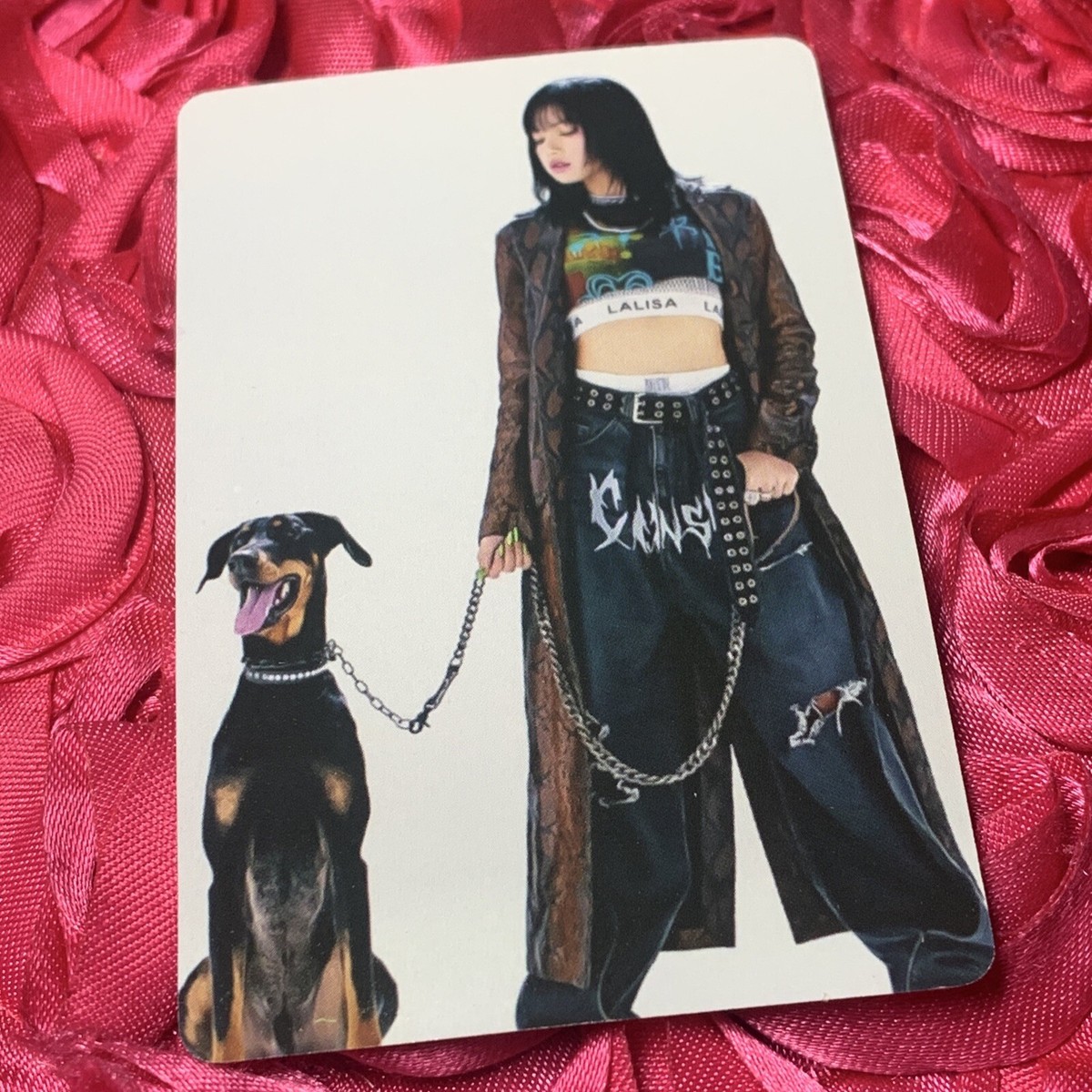 LISA Blackpink Born Pink Shutdown Edition Photocard, Fan Art Card