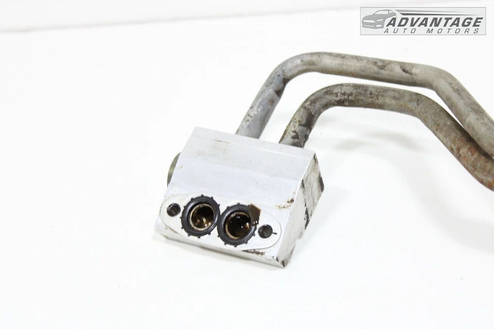 HUMMER H2 2003-2007 4x4 6,0 L motor V8 enfriador de aceite línea manguera tubo OEM Foto 3 de 4