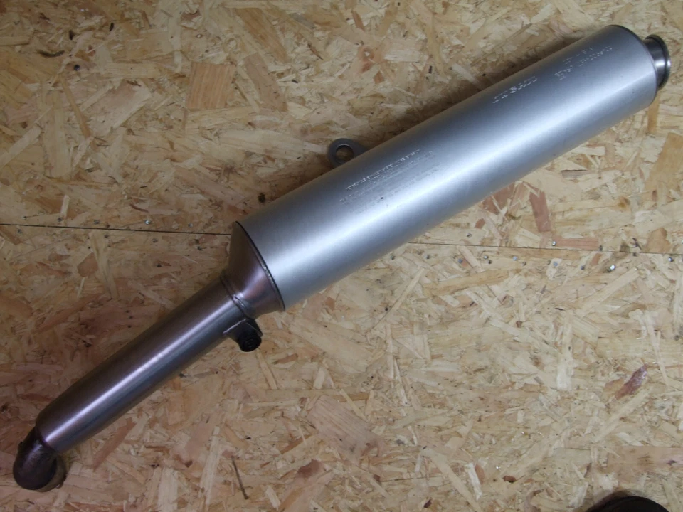 Silenciador de escape izquierdo Ducati ST2 ST4 OEM 574.1.046.2A #002 Foto 2 de 4