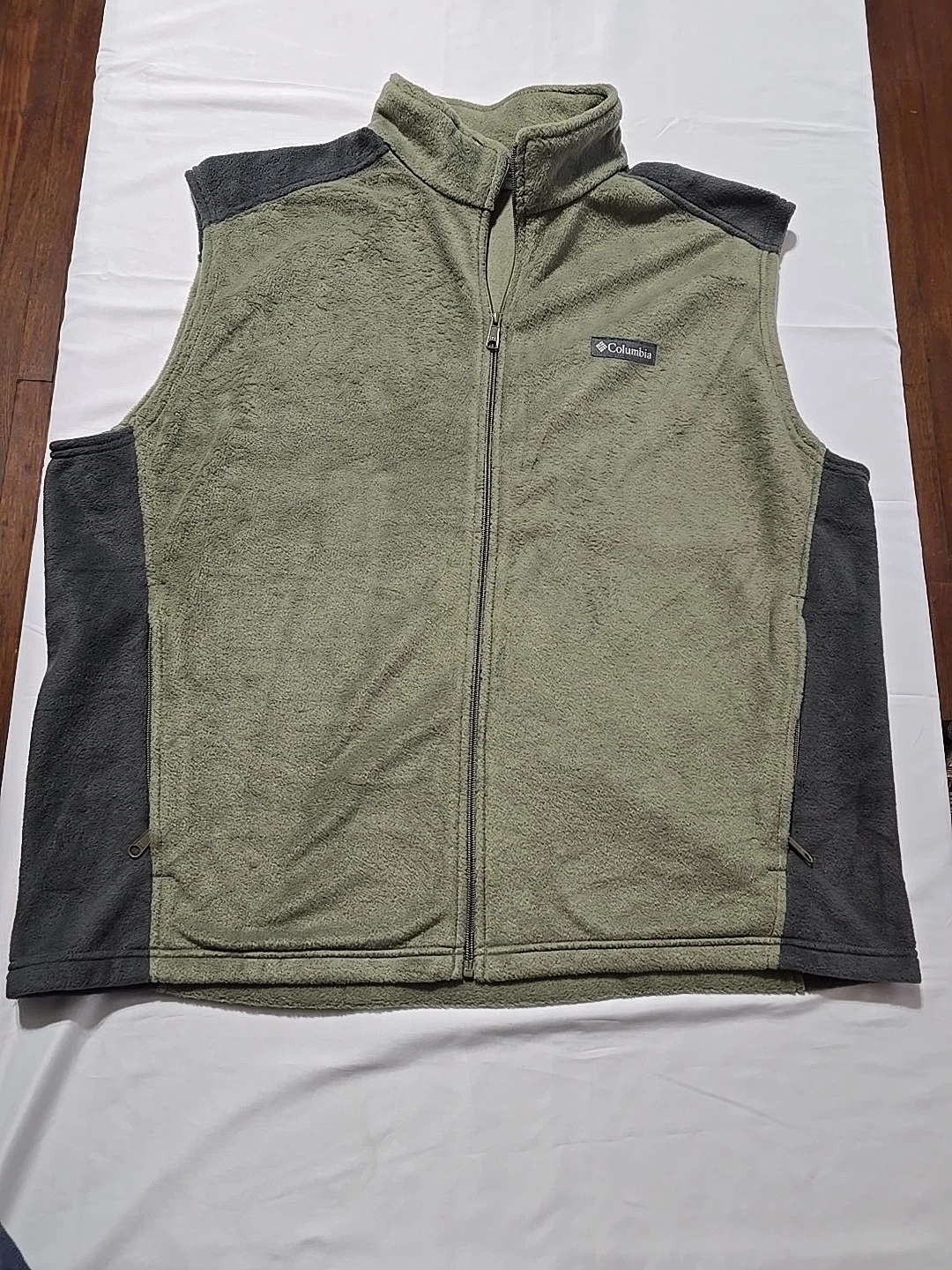 Columbia Fleece Vest Mens 2XL Olive Green Full Zip Sleeveless Jacket Outdoor
