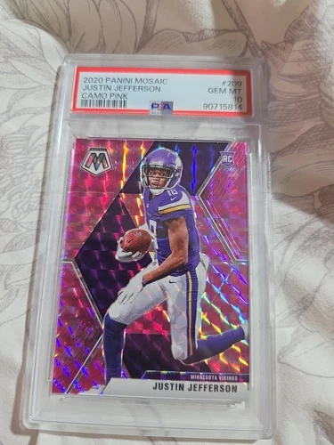 2020 Panini Mosaic Camo Pink Prizm #209 Justin Jefferson RC Rookie PSA 10