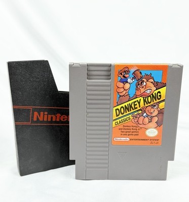 Donkey Kong Classics (1988) NES Nintendo original Authentic-W/ Protective Sleeve