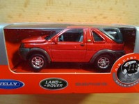 Land Rover Rot 1/60 Ca. 7,5Cm Mit RüCkzugmotor Modelauto