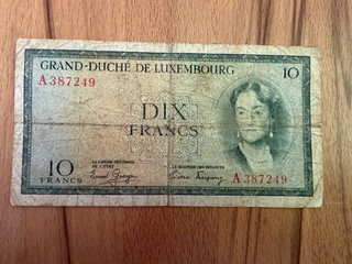 Banknote Luxemburg 10 Francs 1944 Grossherzogin Charlotte Burg Vianden Rar VG/F