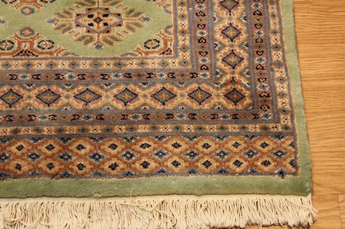 _HAND-WOVEN_RUG_ 4' X 6' Handmade Pistachio Green Turkmen 100% natural wool pile - Picture 6 of 8