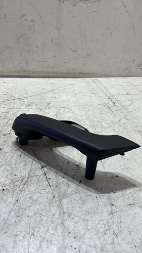 VOLKSWAGEN POLO 2017 1.2TSI ,DRIVER SIDE INNER DOOR HANDLE P/N: 6R0867180 - Picture 3 of 9