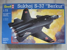 Plastik-Kit Sukhoj S-37 BERKUT Masstab 1:72 Revell
