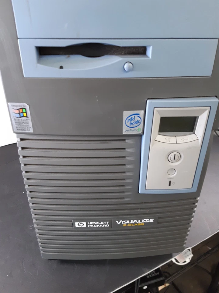 Servidor de estación de trabajo HP VISUALIZE P-Class A1280A de colección Foto 4 de 4