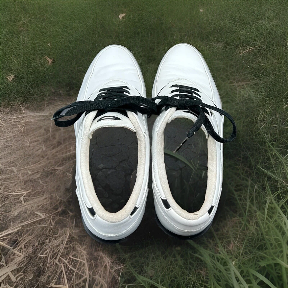 Туфли для гольфа женские Oakley 96548 желтовато-коричневые и белые кожаные с мягкими шипами на шнуровке размер 7w - Изображение 4 из 4