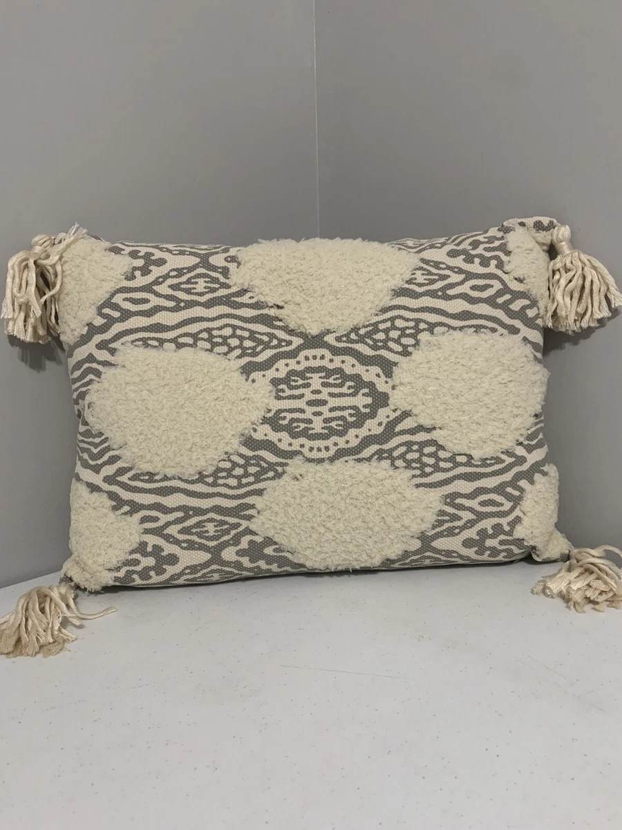 Washable decorative cheap pillows