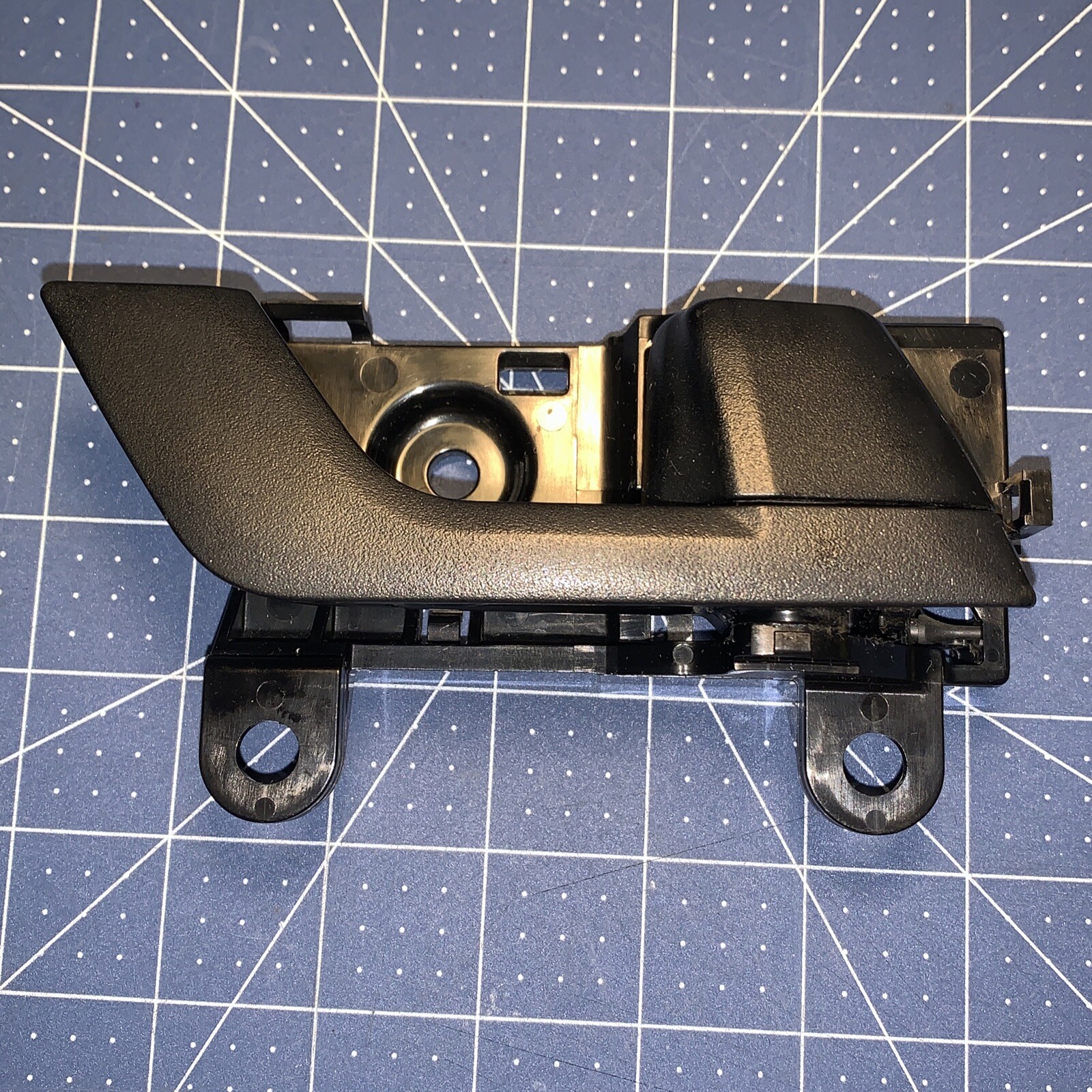 20082013 Toyota Highlander Door Handle Passenger Side Front Black eBay