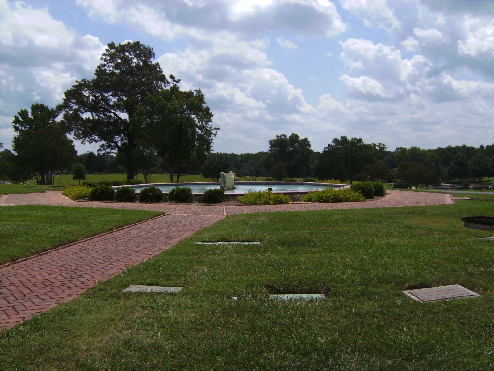 SACRIFICING 4 Cemetery Plots Sharon Memorial Park Charlotte NC 6,000.