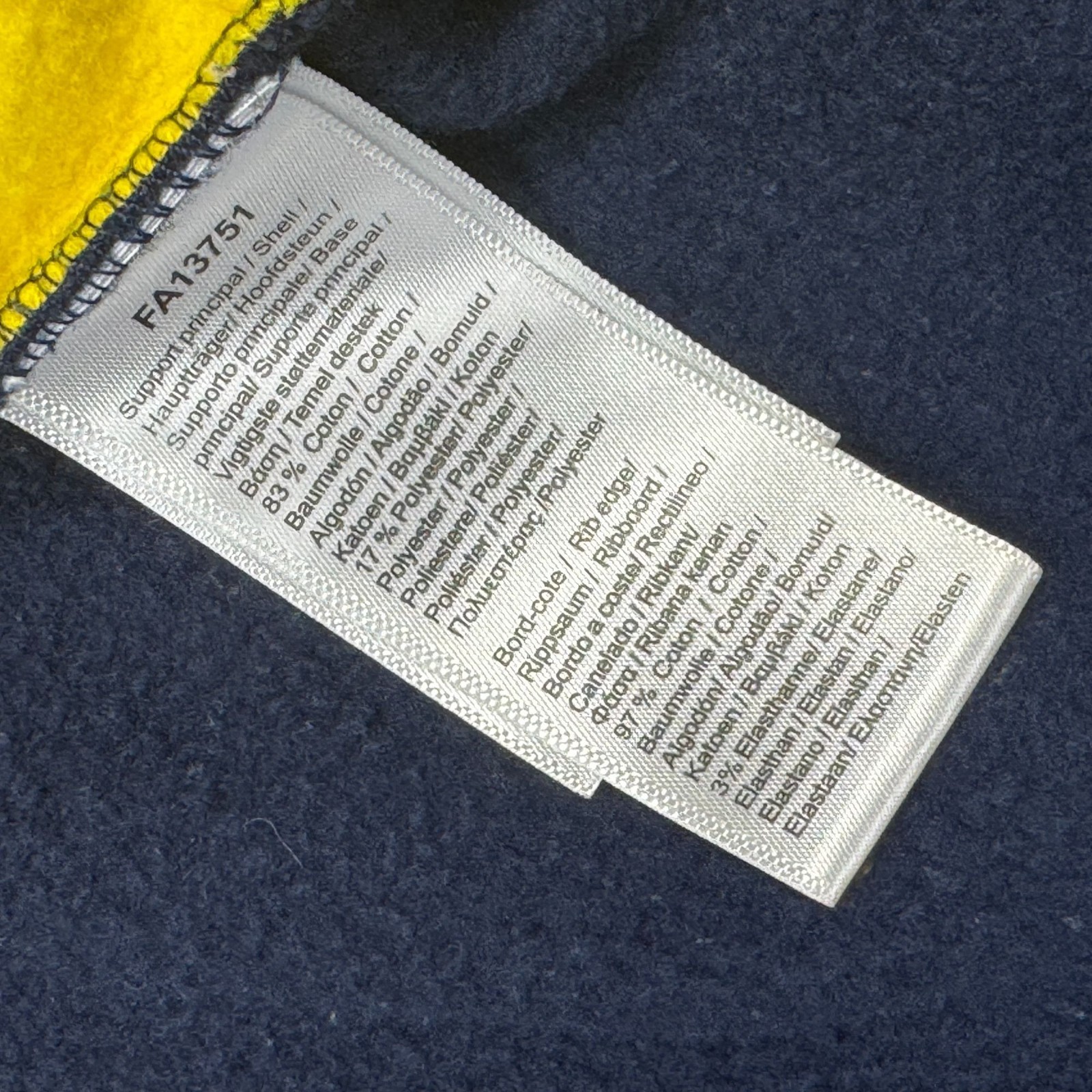 Foto 9 di 9