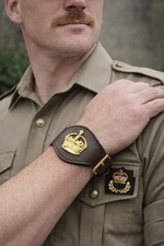 Army Rank Wrist Band Brown leather Strap & BADGES Warrant Officer Brass Fitting