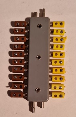 Brawa 2592 Potentialverteiler, 10-fach + 20 Brawa-Stecker,  erstklassig!