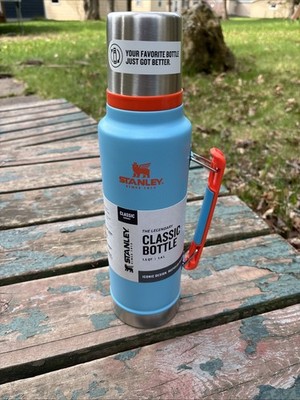Stanley  Pool  (Blue Orange Silver) Classic Legendary Bottle 1.5 QT 1.4 L NEW