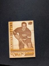 2018-19 Upper Deck Engrained CARVED IN TIME WOODEN CARD TED LINDSAY SSP RARE