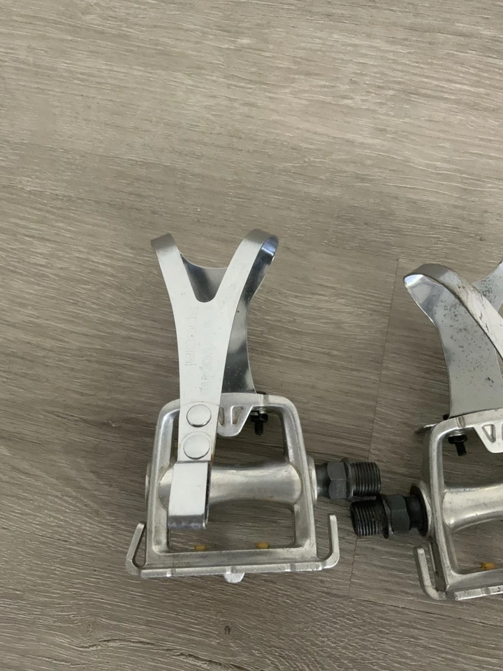 MKS EDGE PLATFORM PEDALS MODEL CHRISTOPHE LARGE CLIPS AND FREE STRAPS - Image 4 of 4