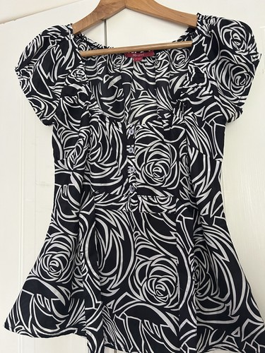 Monsoon Size 12 Silk Shortsleeve Blouse Black And White Lightweight