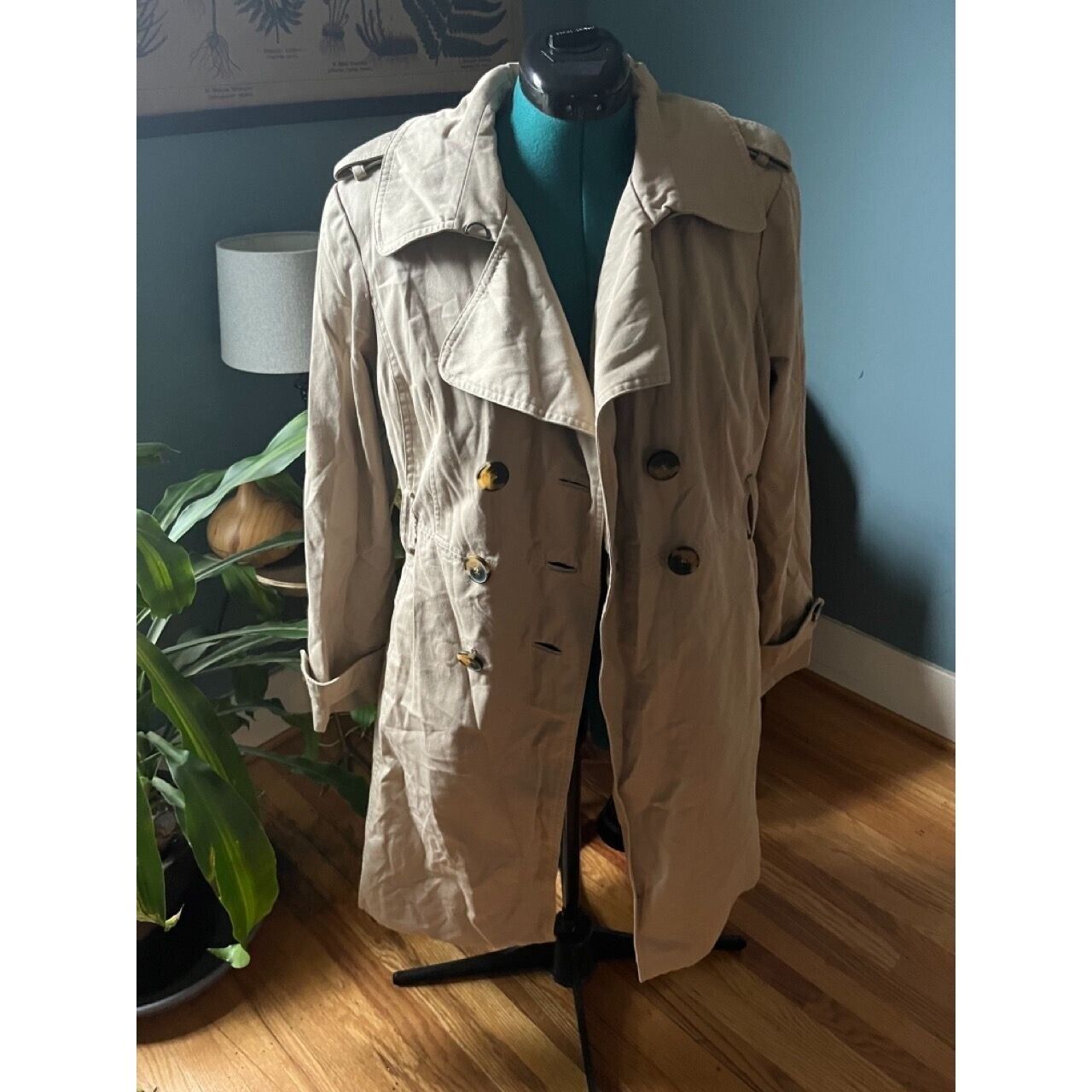 Women's London Fog Beige/Tan Long Trench with No … - image 1