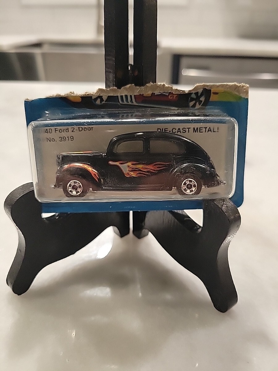 Vintage 1981 Hot Wheels BW, 40 FORD 2 DOOR Black #3919 NEW