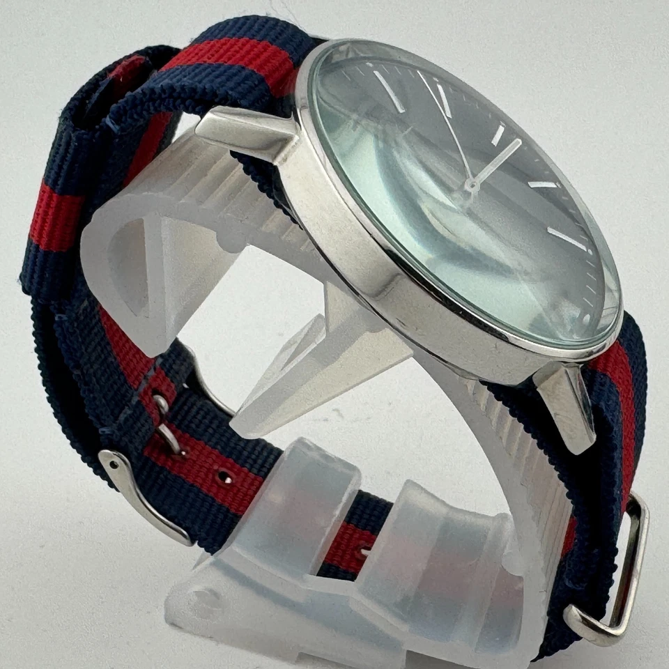 Relógio de quartzo masculino AXCENT of Scandinavia X6800 30m prata azul aço nova bateria - Imagem 3 de 4