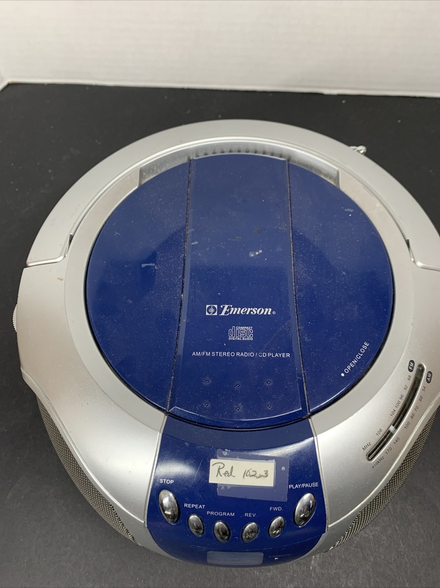 (未使用･未開封品)　Emerson Dora Personal CD Player by Emerson gsx453j Emerson Portable CD Player Research Anti Skip Radio Signal