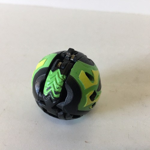 Bakugan Darkus Base Dharak Gundalian Invaders Rare SOME DAMAGE - Picture 6 of 7
